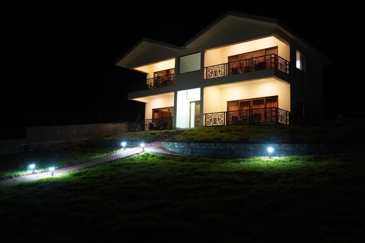Готель Acorn House Уті Екстер'єр фото